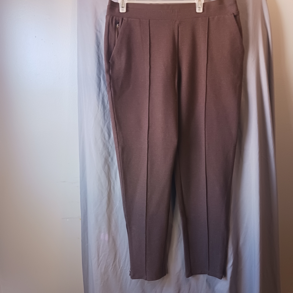 Athleta Vince Heathered Pintuck pants size  Large